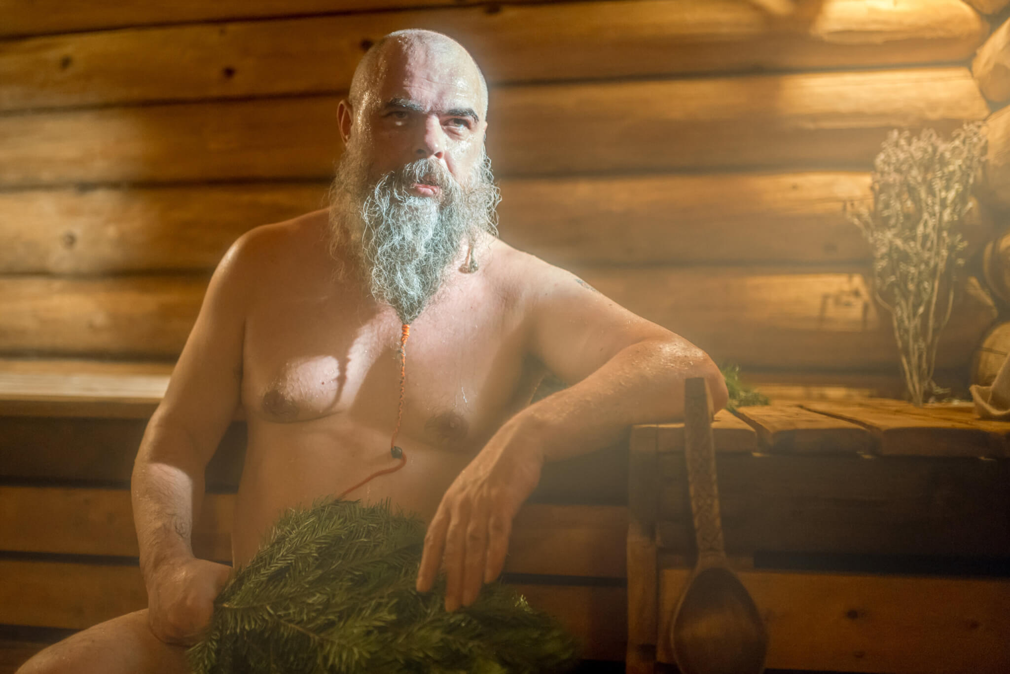 Sauna Rusland met takkenbos BlootGewoon!