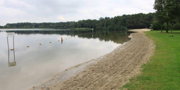 1573-Nederland-Naaktstrand-Overijssel-Wijthmenerplas-00