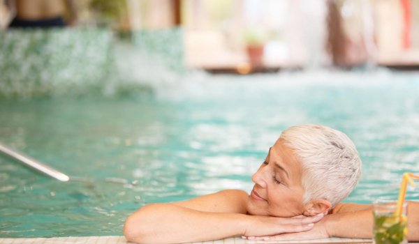 In je eentje naar de sauna In je eentje naar de sauna